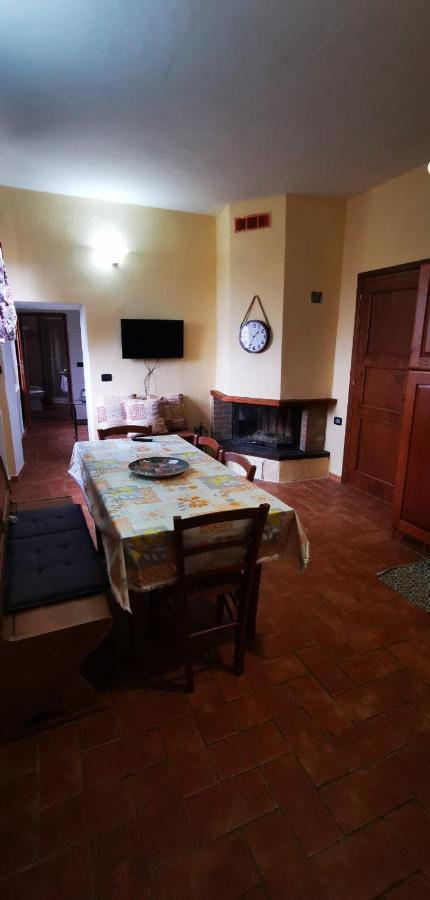 Appartamento Vacanze Volterra Exteriör bild